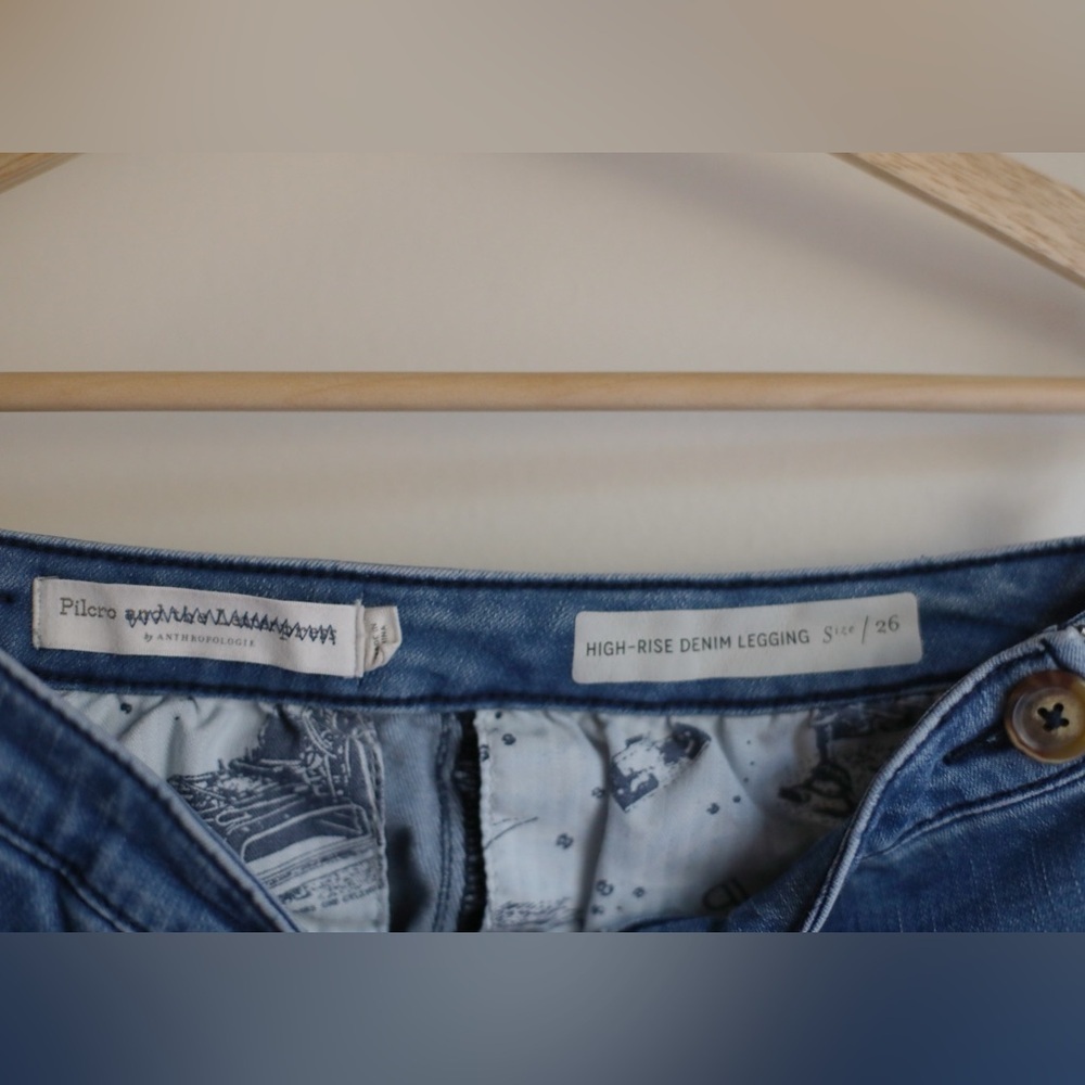 Pilcro by Anthropologie High-Rise Denim Leggings‎ | Size 26 - Picture 2 of 5